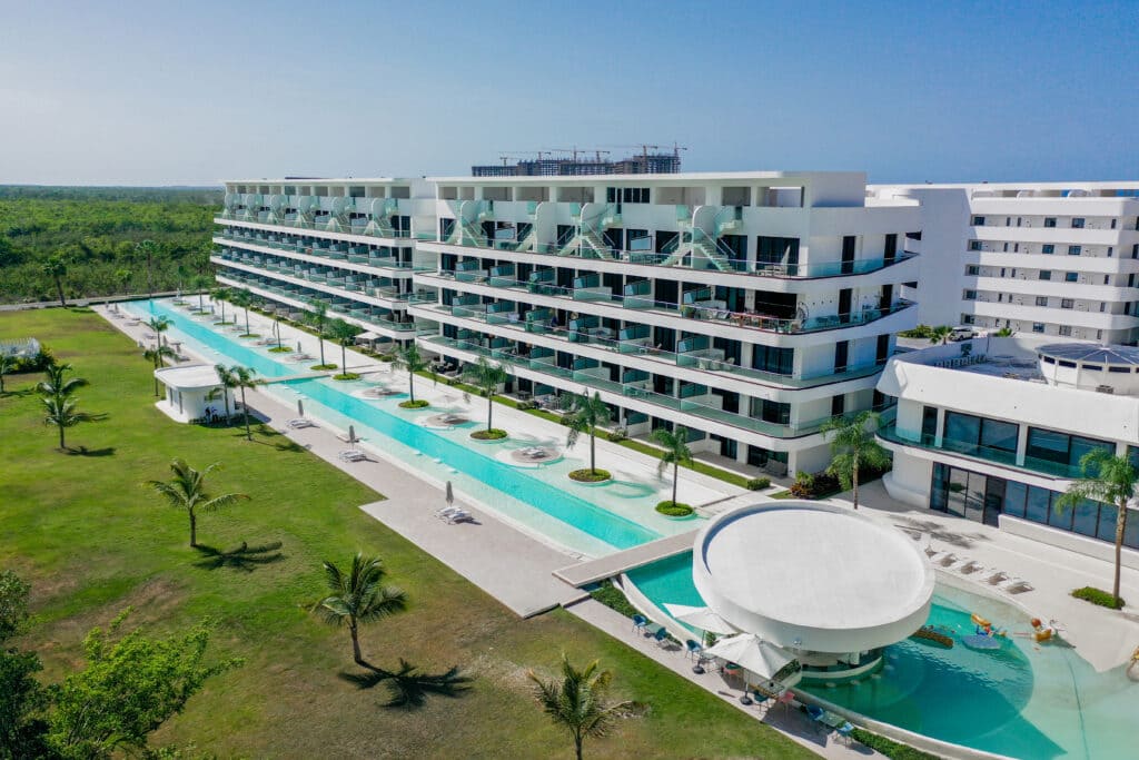 Guía completa para invertir en bienes raíces en el Caribe